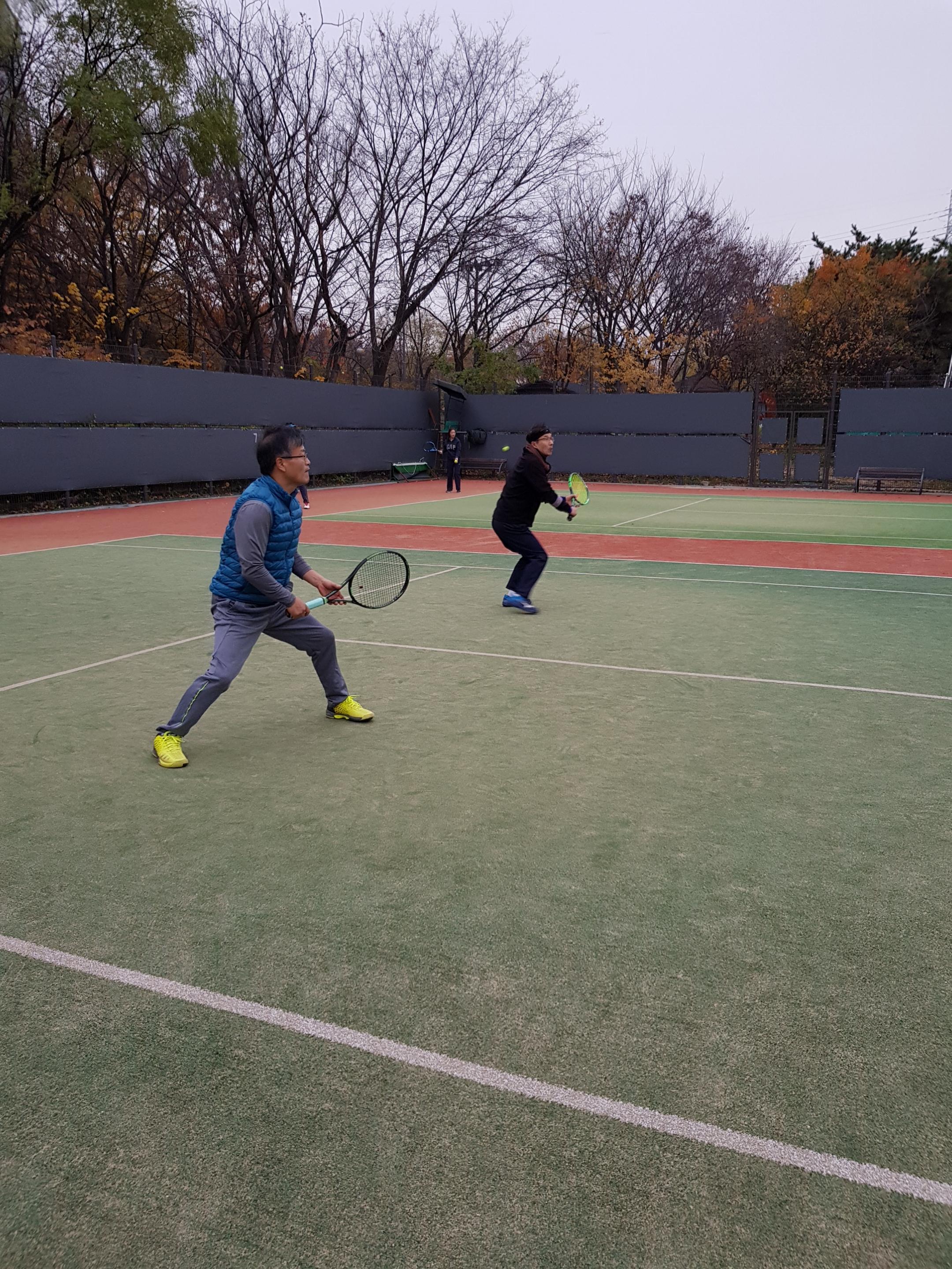 1542072176632.jpg : 목30테니스회 2018결산모임 마쳐