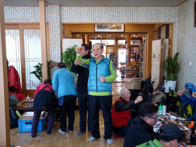 20130126-5.6 산행 뒤풀이 @내고향가마솥156.jpg