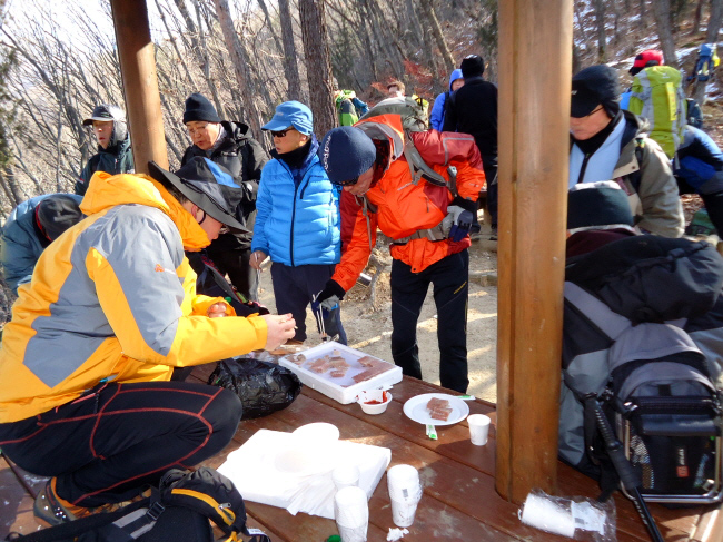 20130126-3.7h 홍탁파티 @얼음골산막.jpg