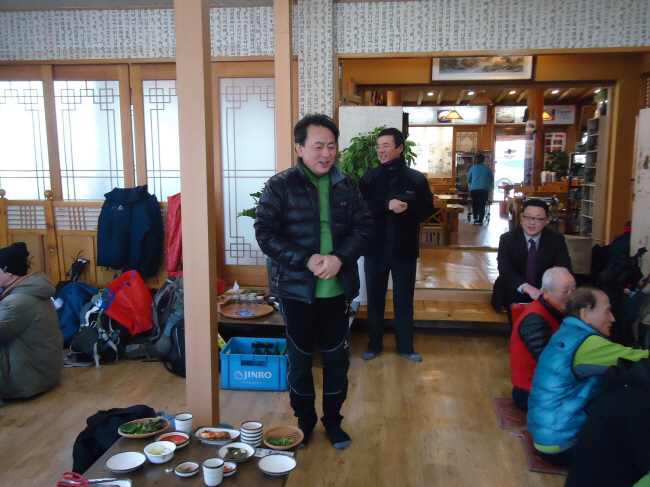 20130126-5.7 산행 뒤풀이 @내고향가마솥.jpg