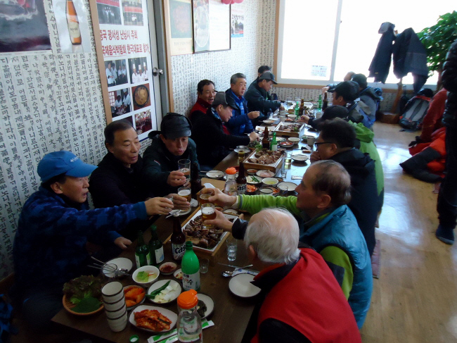 20130126-5.10 산행 뒤풀이 @내고향가마솥.jpg