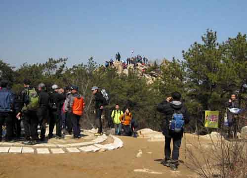 3.3b 헬기장에서 본 국기봉 @사당능선.jpg