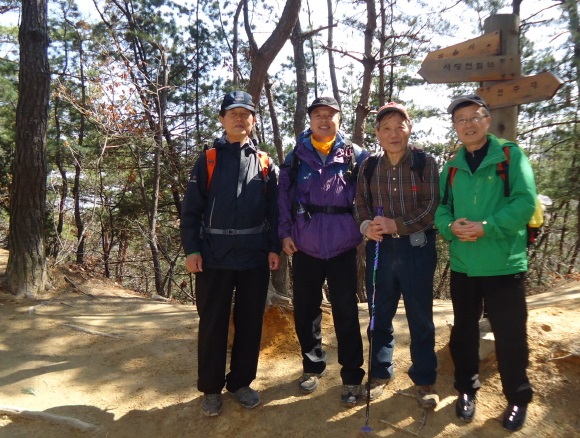 3.8 관음사로 내려가는 길.jpg