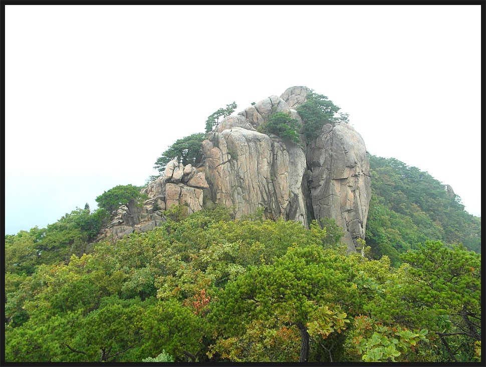 심성산 깃대봉 전경.jpg