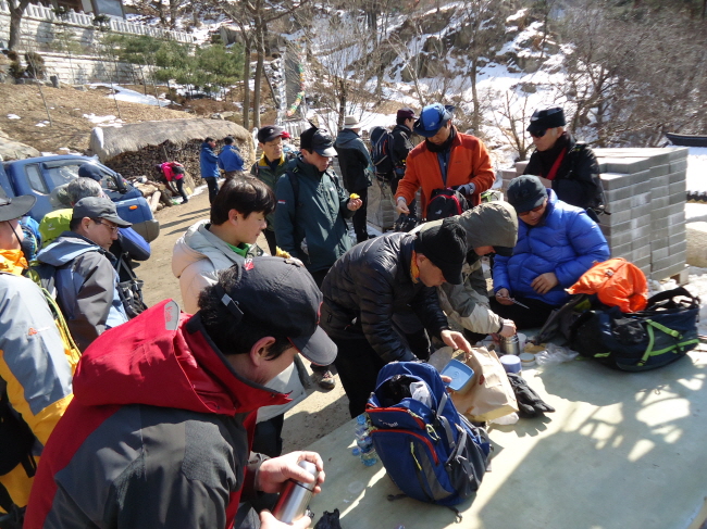 20130223-6.2a 간식 시간 @삼막사.jpg