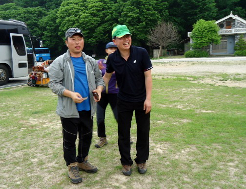 20130526-8.6b B287 두 총무, 노고가 많았네! .jpg