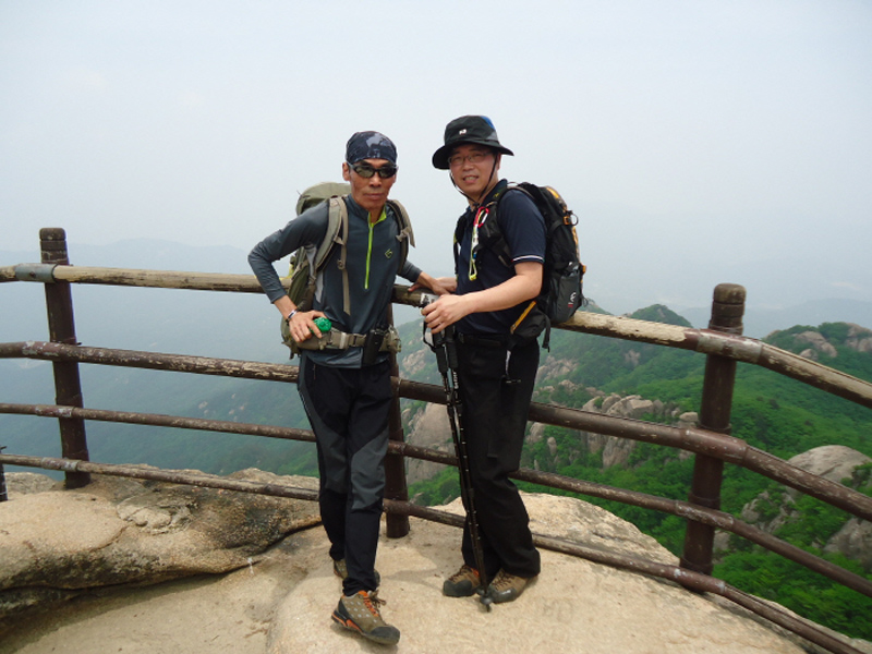 20130526-2.7i A113 장명균-문웅비 @문장대 정상.jpg