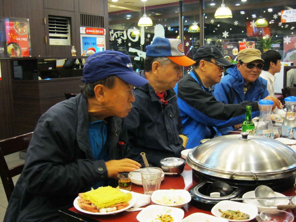 20131108-6.2 '놀부 부대찌개' 만찬장 모습 @신도림역 4거리 인근.jpg