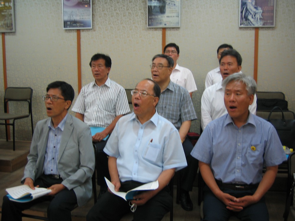 13-0826비룡합창단2-3단체3후배님.jpg